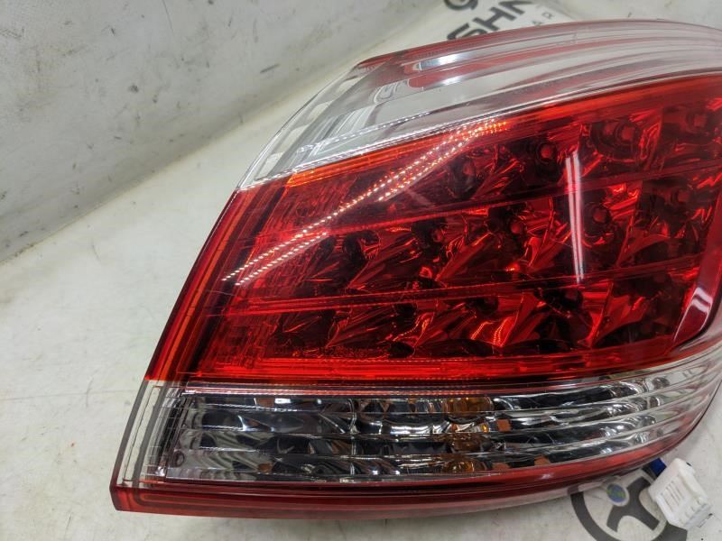 2011-2012 Nissan Murano Rear RH Passenger Tail Light Lamp 26550-1SX0A OEM *ReaD* - Alshned Auto Parts