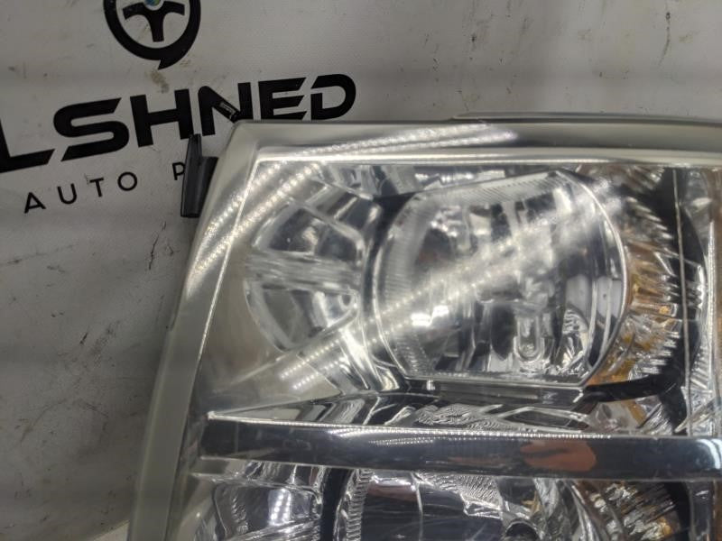 2007-13 Chevrolet Silverado 1500 FR Left Side Headlight Lamp 25798850 OEM *ReaD* - Alshned Auto Parts