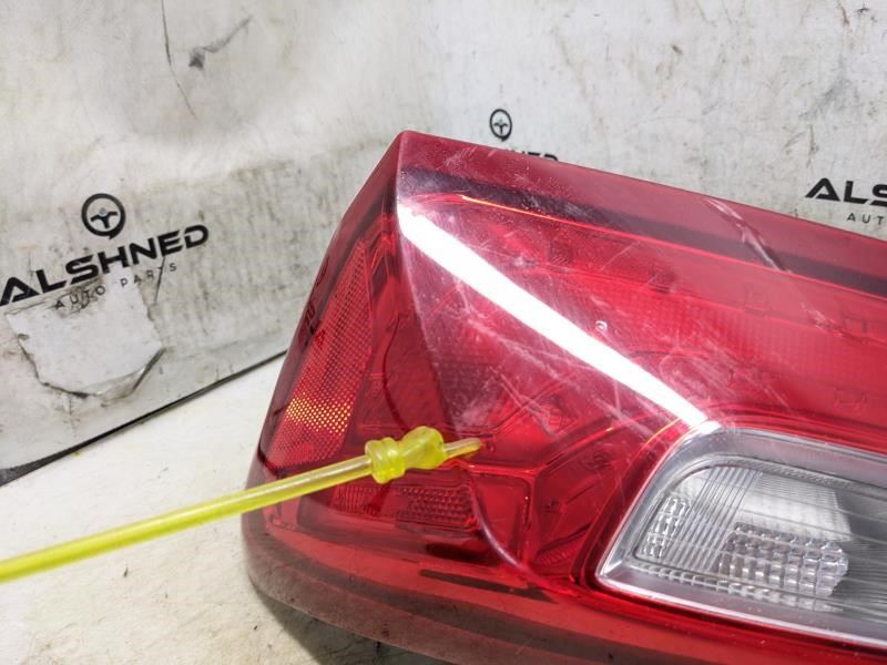 2016-2022 Chevrolet Malibu Rear Passenger Right Taillight Stop Lamp 84882384 OEM - Alshned Auto Parts