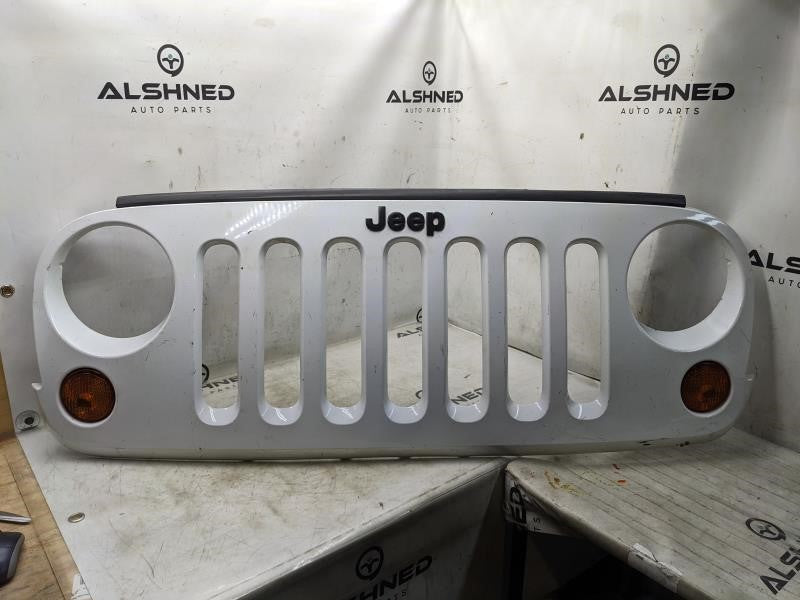 2009-2018 Jeep Wrangler Front Radiator Grille 68046306AC OEM *ReaD* - Alshned Auto Parts