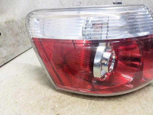 2007-2012 GMC Acadia Rear Left Driver Side Tail Light Lamp 20912757 OEM - Alshned Auto Parts