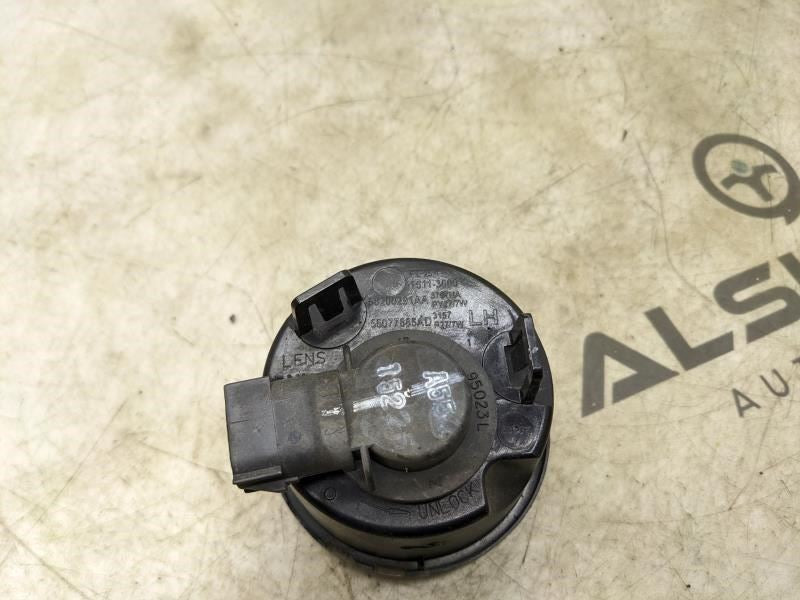 2010-2018 Jeep Wrangler Front Right Passenger Side Fog Light Lamp 5182026AA OEM - Alshned Auto Parts