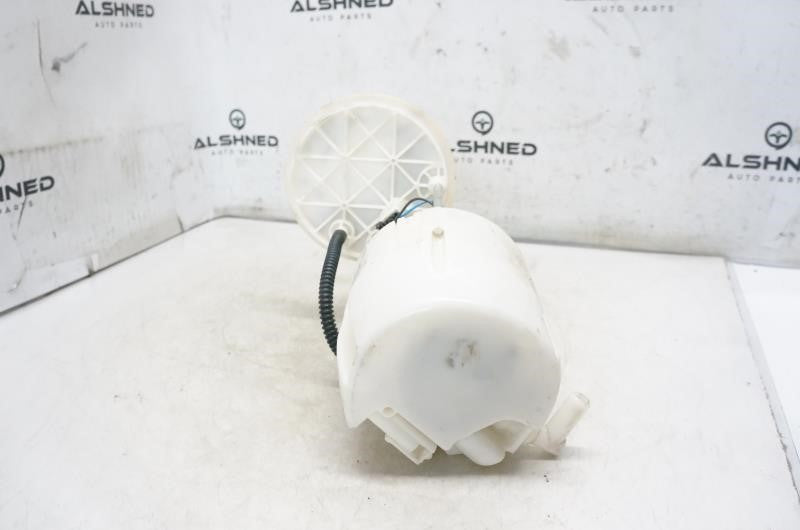 2014 Toyota RAV4 Fuel Pump Assembly 77020-0R010 OEM - Alshned Auto Parts