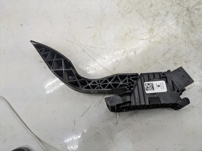 2019-2023 Ram 1500 Laramie Accelerator Pedal 68267286AB OEM - Alshned Auto Parts