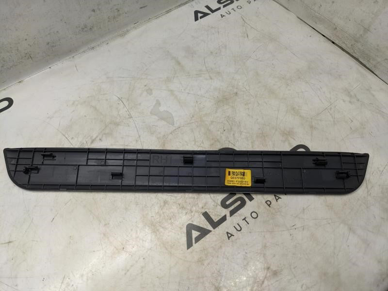 17-20 Hyundai Elantra Front Right Step Scuff Plate Trim Panel 85883-F3000 OEM - Alshned Auto Parts