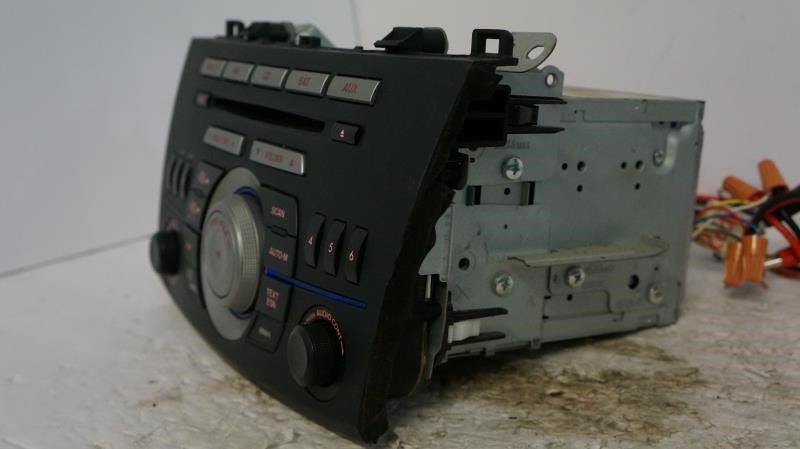 *READ* 10 Mazda 3 AM/FM CD MP3 SAT Radio OEM 14799947 Serial 00A1B43695 - Alshned Auto Parts