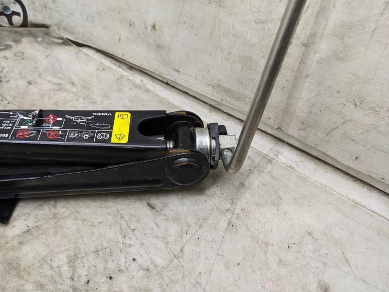 2019-2022 Volvo S60 Lift Jack 31680566 OEM - Alshned Auto Parts