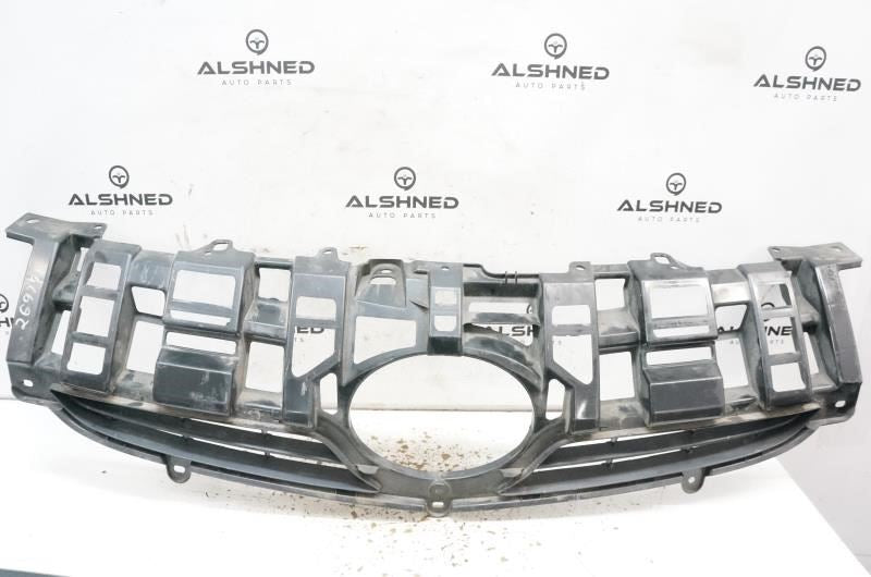 2010-2011  Toyota Prius Front Upper Radiator Grille 53111-47020 OEM - Alshned Auto Parts