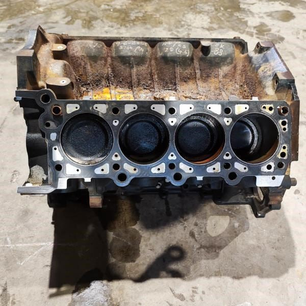 2000-2001 Ford Mustang 4.6L Engine Block F75E-6015-CA OEM - Alshned Auto Parts