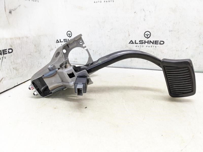 2016-20 Hyundai Elantra Brake Stop Foot Pedal w/ Support Bracket 32800-F2200 OEM - Alshned Auto Parts