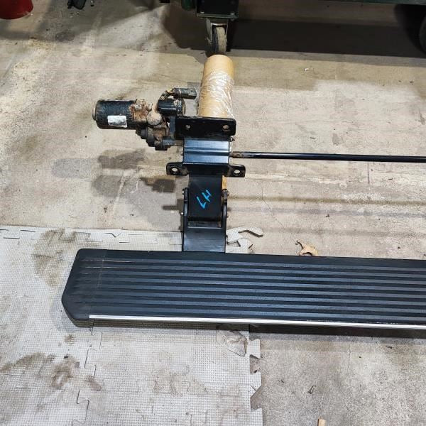 2015 Ford F150 Crew Cab Platinum LH Power Running Step Board FL34-16B468-AB OEM - Alshned Auto Parts