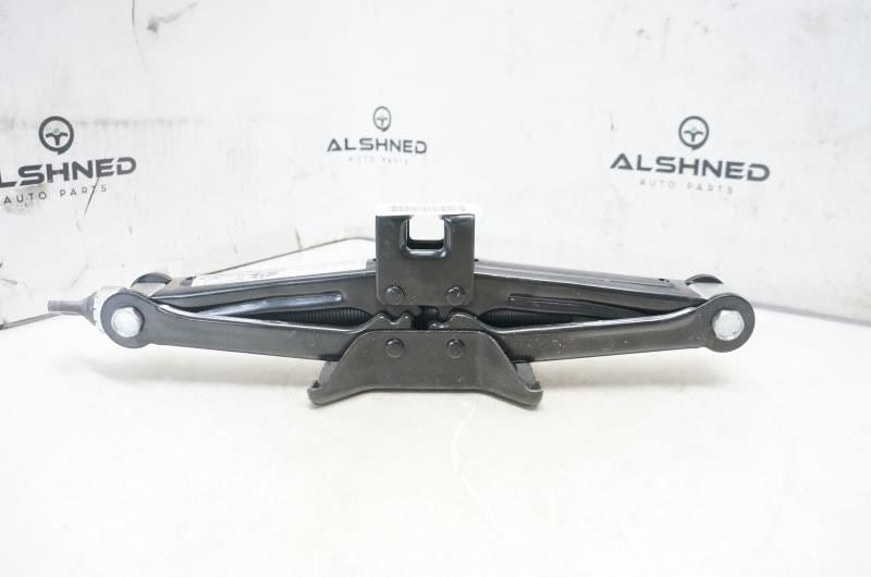 2014 Hyundai Sonata Jack 09110-3K000 OEM - Alshned Auto Parts