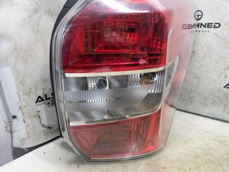 2014-2016 Subaru Forester Rear Right Side Tail Light Lamp 84201-SG041 OEM *ReaD* - Alshned Auto Parts