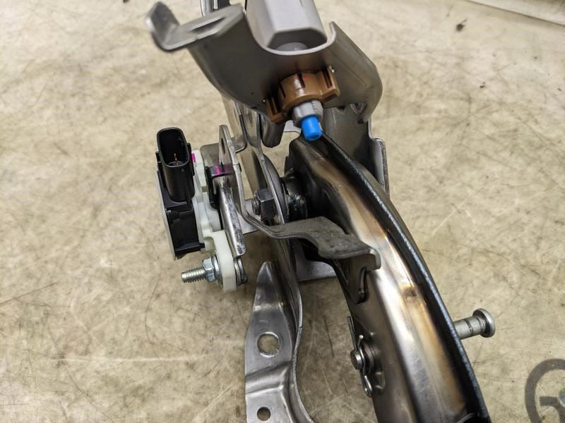 2016-2022 Toyota Prius Brake Pedal 47110-47060 OEM - Alshned Auto Parts