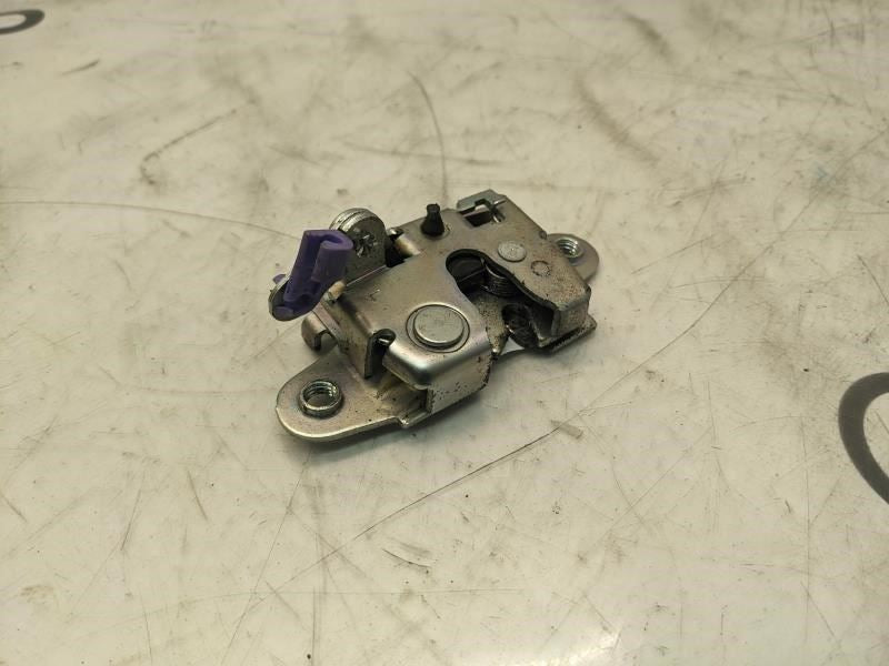 2016-2021 Toyota Tacoma Left Tailgate Latch Lock Assembly 65790-04050 OEM - Alshned Auto Parts