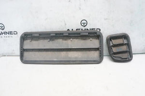 2015-2017 Ford F150 Rear Left Quarter Panel Air Pressure Vent Grille FL3Z-15280B