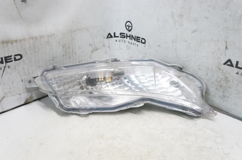 2015-2017 Toyota Camry Passenger Right Front Turn Light 81510-06050 OEM - Alshned Auto Parts