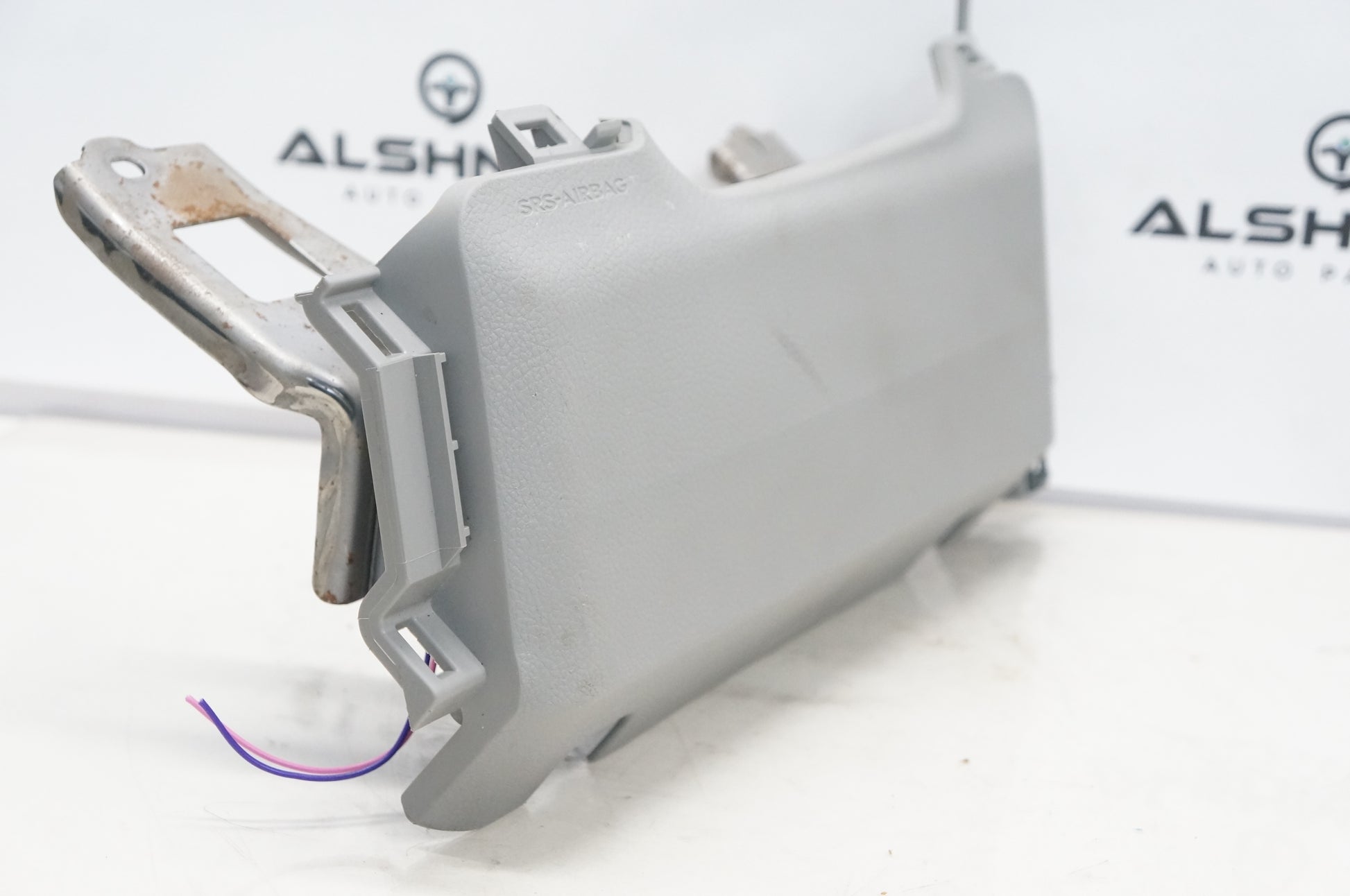 2014-2018 Subaru Forester Left Driver Knee Airbag SRS Gray OEM 98301SG010LL - Alshned Auto Parts