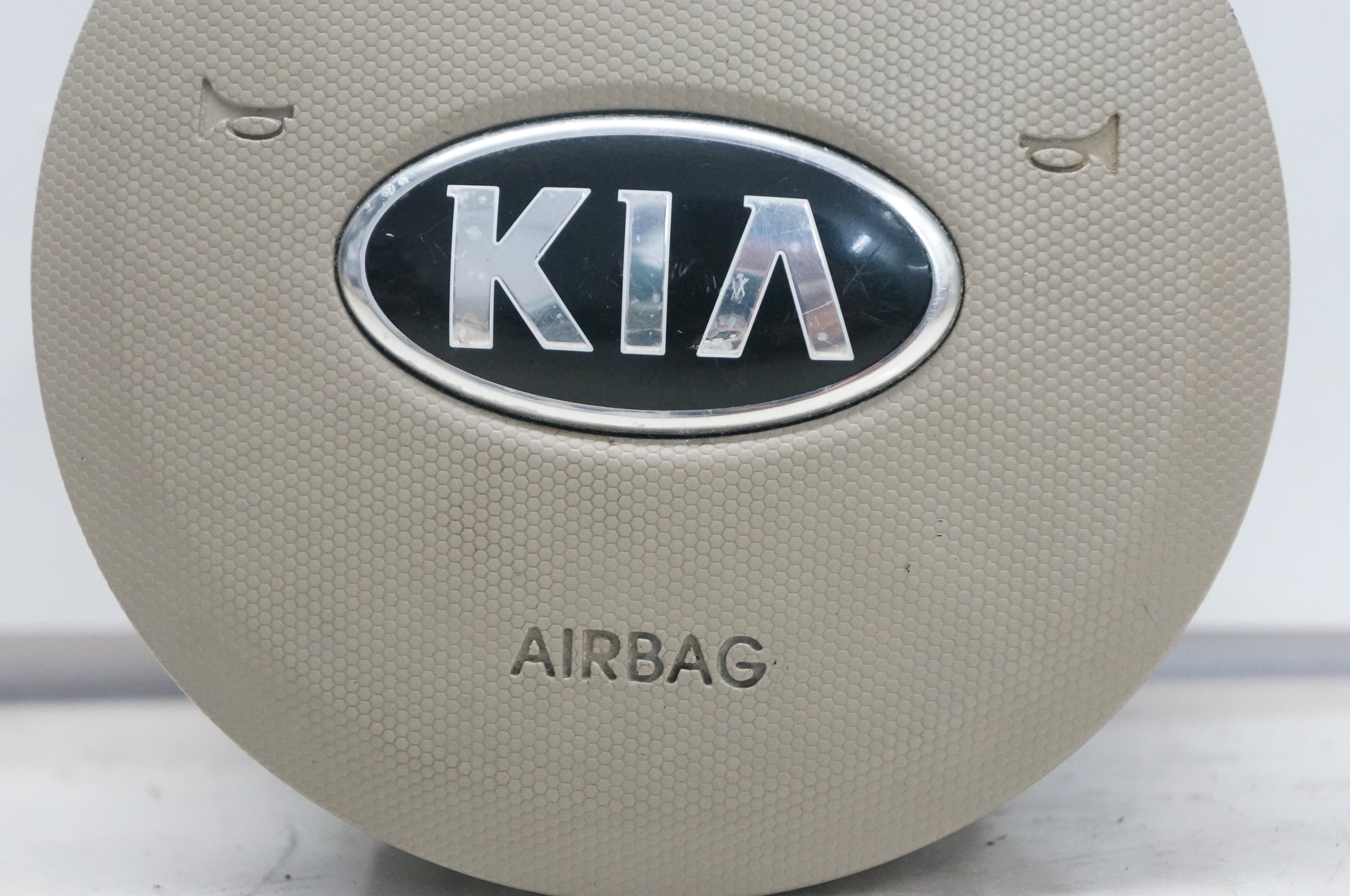 2013 Kia Soul Driver Steering Wheel Airbag Air Bag OEM 569002K501UP - Alshned Auto Parts