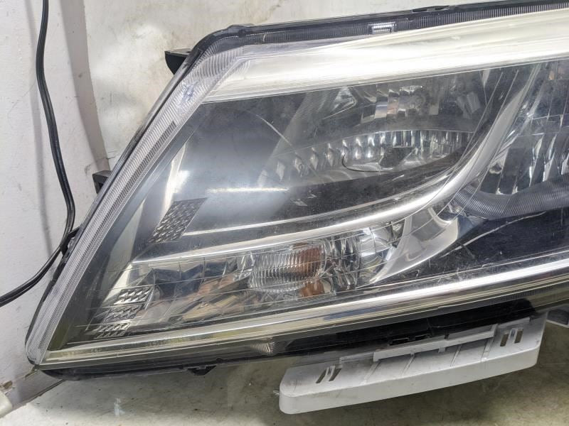 2013-2016 Nissan Pathfinder FR Left Driver Headlight Lamp 26060-3KA0B OEM *ReaD* - Alshned Auto Parts