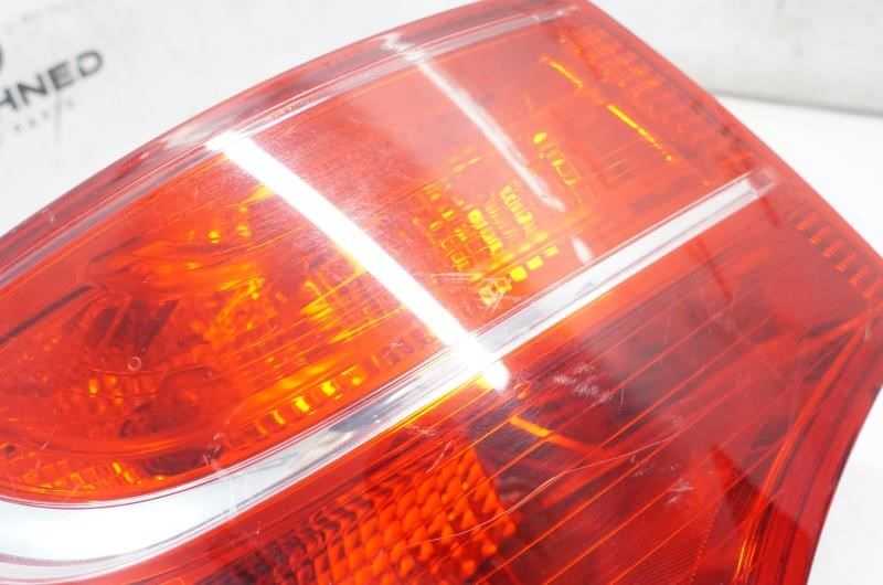 *READ* 13-16 Hyundai Santa Fe Left Driver LH Rear Tail Light 92401-4Z000 OEM - Alshned Auto Parts