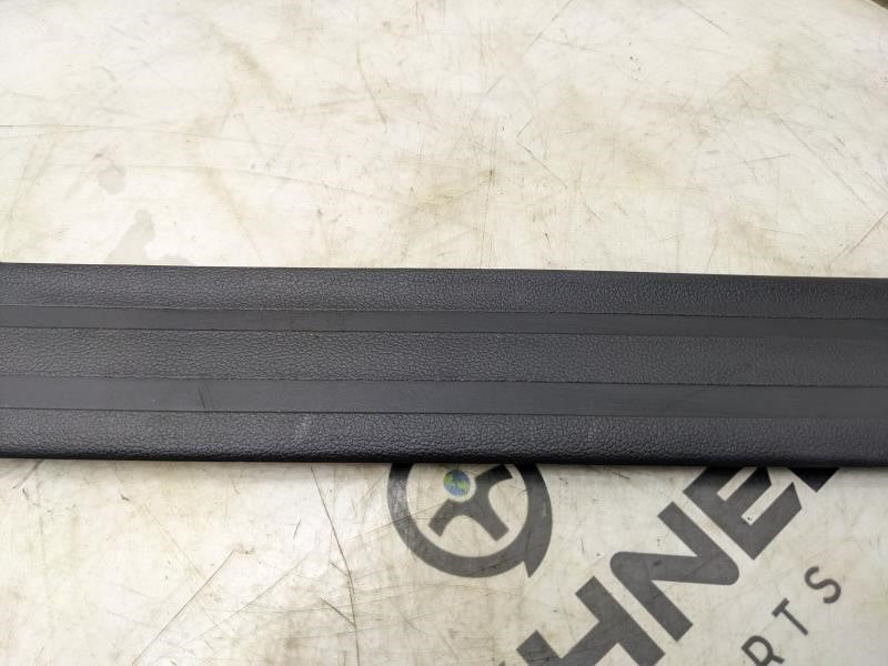 17-20 Hyundai Elantra Front Right Step Scuff Plate Trim Panel 85883-F3000 OEM - Alshned Auto Parts