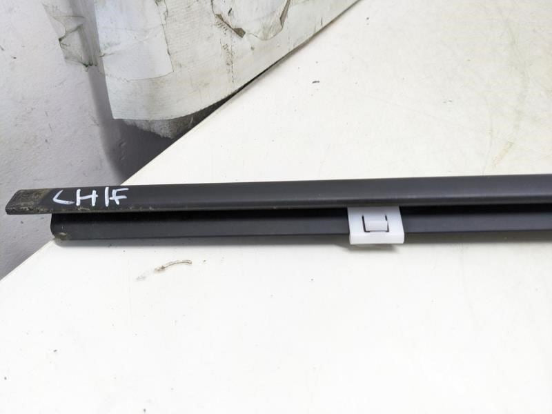 2017-2018 Hyundai Elantra Front Left Outside Belt Molding 82210-F2000 OEM - Alshned Auto Parts