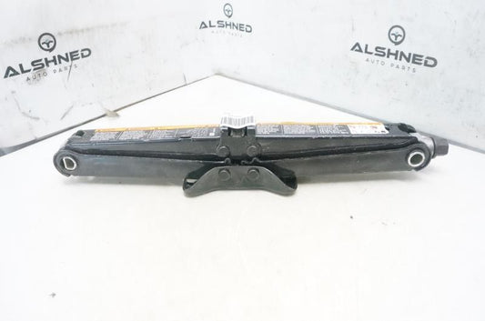 2012-2018 Chevrolet Cruze Lift Jack 13501786 OEM - Alshned Auto Parts