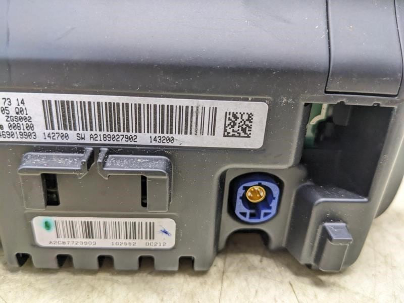 14-21 Mercedes-Benz CLA250 Dashboard Multimedia Display Screen 2469007314 *ReaD* - Alshned Auto Parts