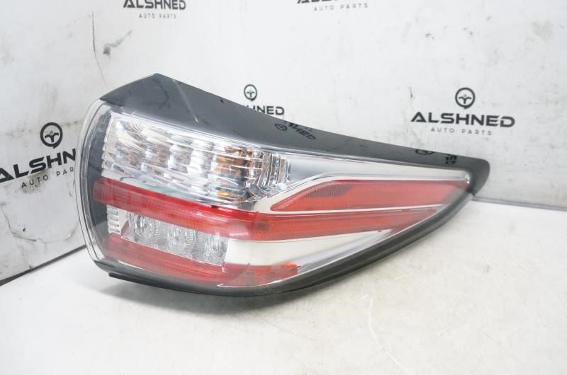 2016-2018 Nissan Murano Rear Passenger Right Outer Tail Light 26550-5AA0B OEM - Alshned Auto Parts