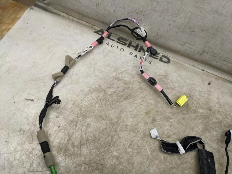 2017-2019 Toyota Prius Front Right Door Wire Harness 82151-47A40 OEM - Alshned Auto Parts