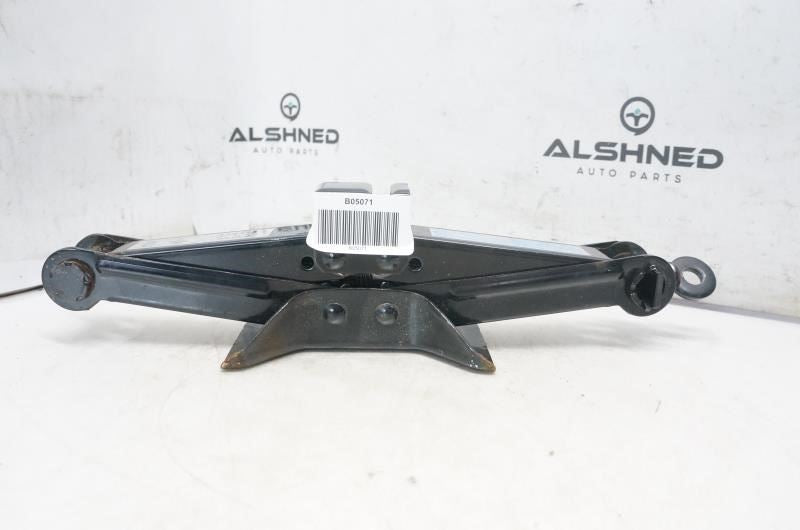 2002-2007 Subaru Impreza Lift Jack 97031FE000 OEM - Alshned Auto Parts