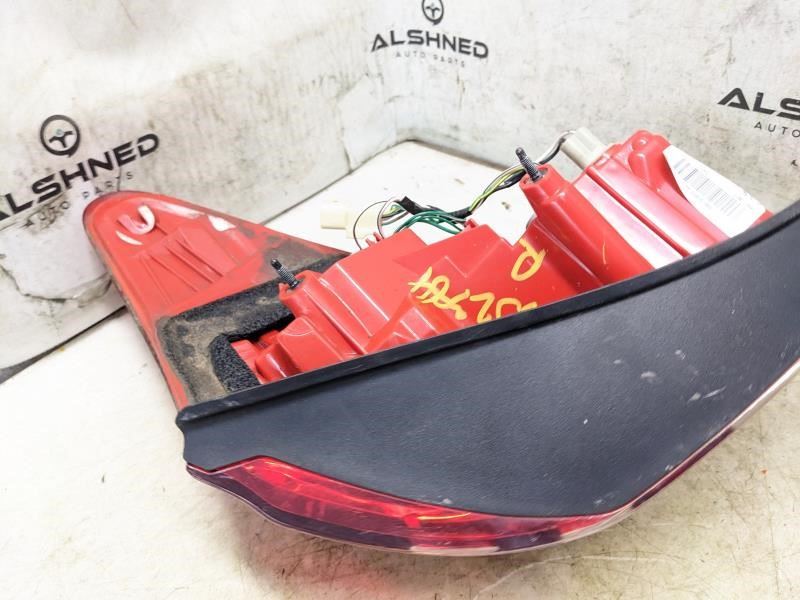 2009-2012 Toyota RAV4 Rear Left Driver Side Tail Light Lamp 81560-0R010 OEM - Alshned Auto Parts