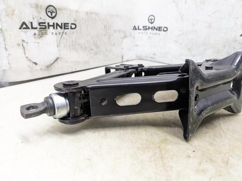 2015-2023 Hyundai Sonata Lift Jack 09110-B1000 OEM - Alshned Auto Parts