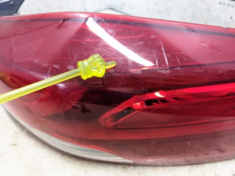 2017-2018 Hyundai Elantra Rear Right Side Tail Light Lamp 92402-F3000 OEM - Alshned Auto Parts