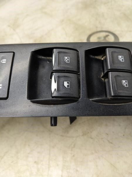 14-19 Chevrolet Silverado 1500 FR Left Door Power Window Switch 23427098 OEM - Alshned Auto Parts