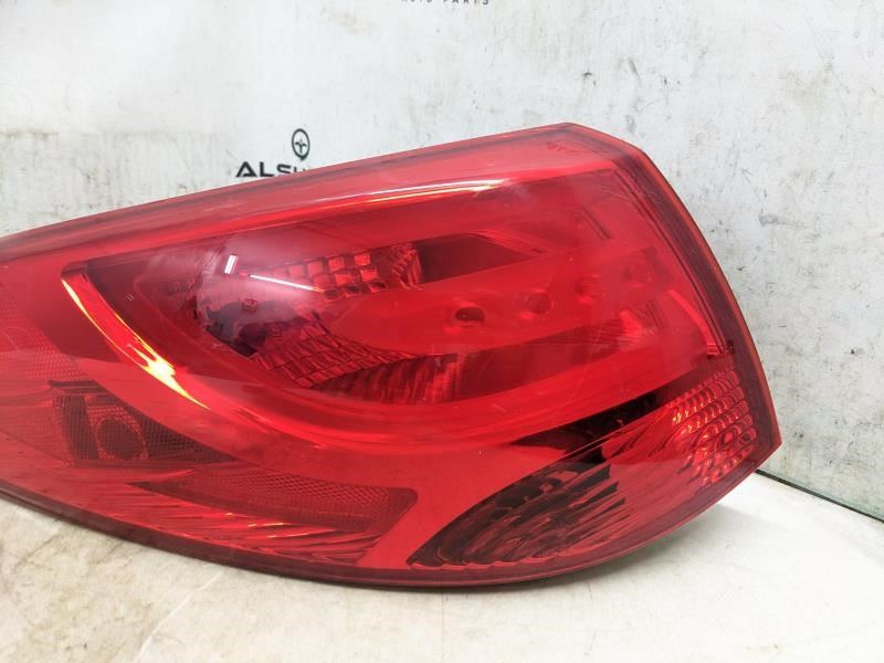 2010-2015 Hyundai Tucson Rear Left Driver Side Tail Light Lamp 92401-2S050 OEM - Alshned Auto Parts