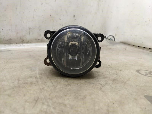 2010-2012 Subaru Legacy Front Right Passenger Fog Light Lamp 84501AJ00A OEM - Alshned Auto Parts