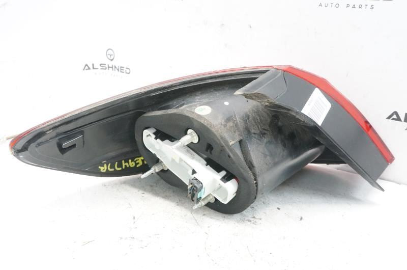 2009-2012 Volkswagen CC Rear Right Tail Light 3C8-945-096-G OEM - Alshned Auto Parts