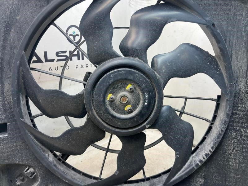 2013-2019 Hyundai Santa Fe Radiator Cooling Fan Motor Assembly 25380-B8800 OEM - Alshned Auto Parts