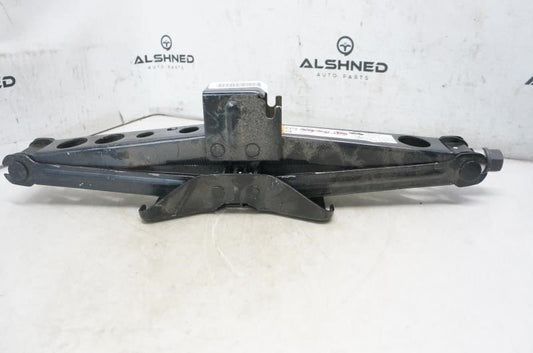 2020 Chevrolet Traverse Scissor Lift Jack 84116961 OEM - Alshned Auto Parts