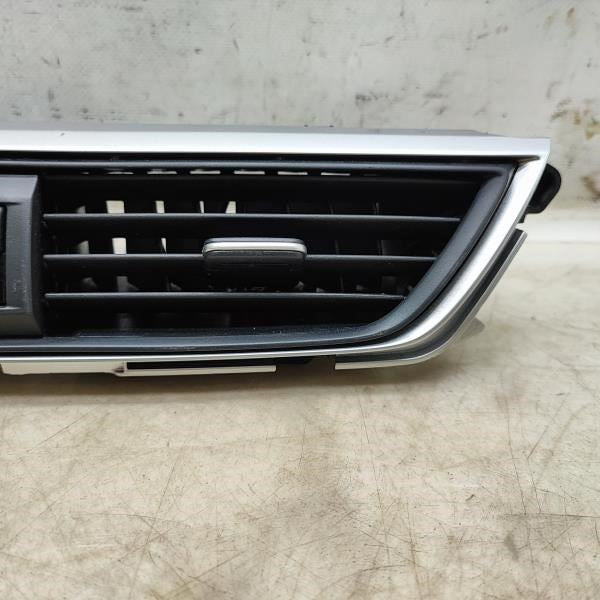 18-20 Honda Accord Dash Center Air Vents w/ Hazard Switch 77610-TVA-A01ZA *ReaD* - Alshned Auto Parts