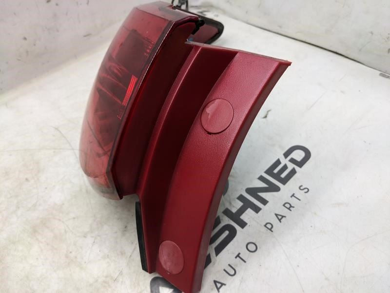 2009-2012 Chevrolet Traverse Rear Left Driver Side Tail Light Lamp 15912687 OEM - Alshned Auto Parts