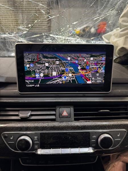 18-19 Audi S5 8.25" GPS Radio Display Screen 8W1-919-605 OEM *ReaD**AS IS** - Alshned Auto Parts