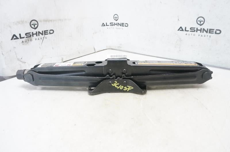 2016 Cadillac CT6 Lift Jack 23188890 OEM - Alshned Auto Parts