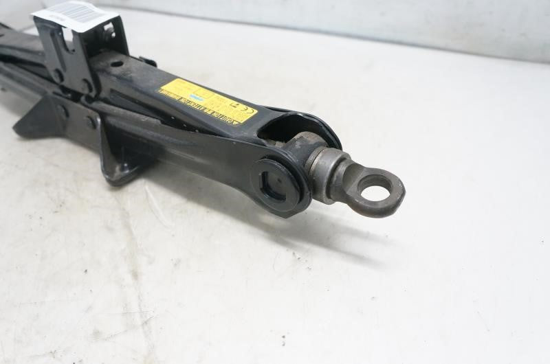 2012 Lexus ES350 Lift Jack 09111-33030 OEM - Alshned Auto Parts