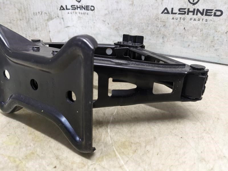 2014-2020 Chevrolet Impala Lift Jack 13581760 OEM - Alshned Auto Parts