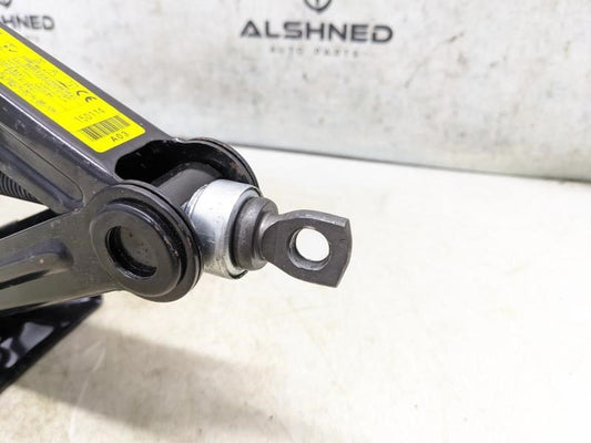 2015-2023 Hyundai Sonata Lift Jack 09110-B1000 OEM - Alshned Auto Parts