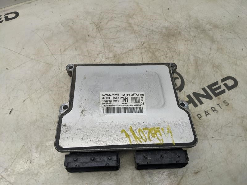 16 Hyundai Azera 3.3L Engine Computer Control Module ECU ECM  39110-3CTN1 OEM - Alshned Auto Parts