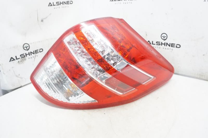 2009-2012 Toyota RAV4 Passenger Right Rear Tail Light 81550-0R010 OEM - Alshned Auto Parts